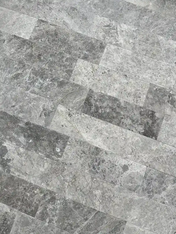 1285.